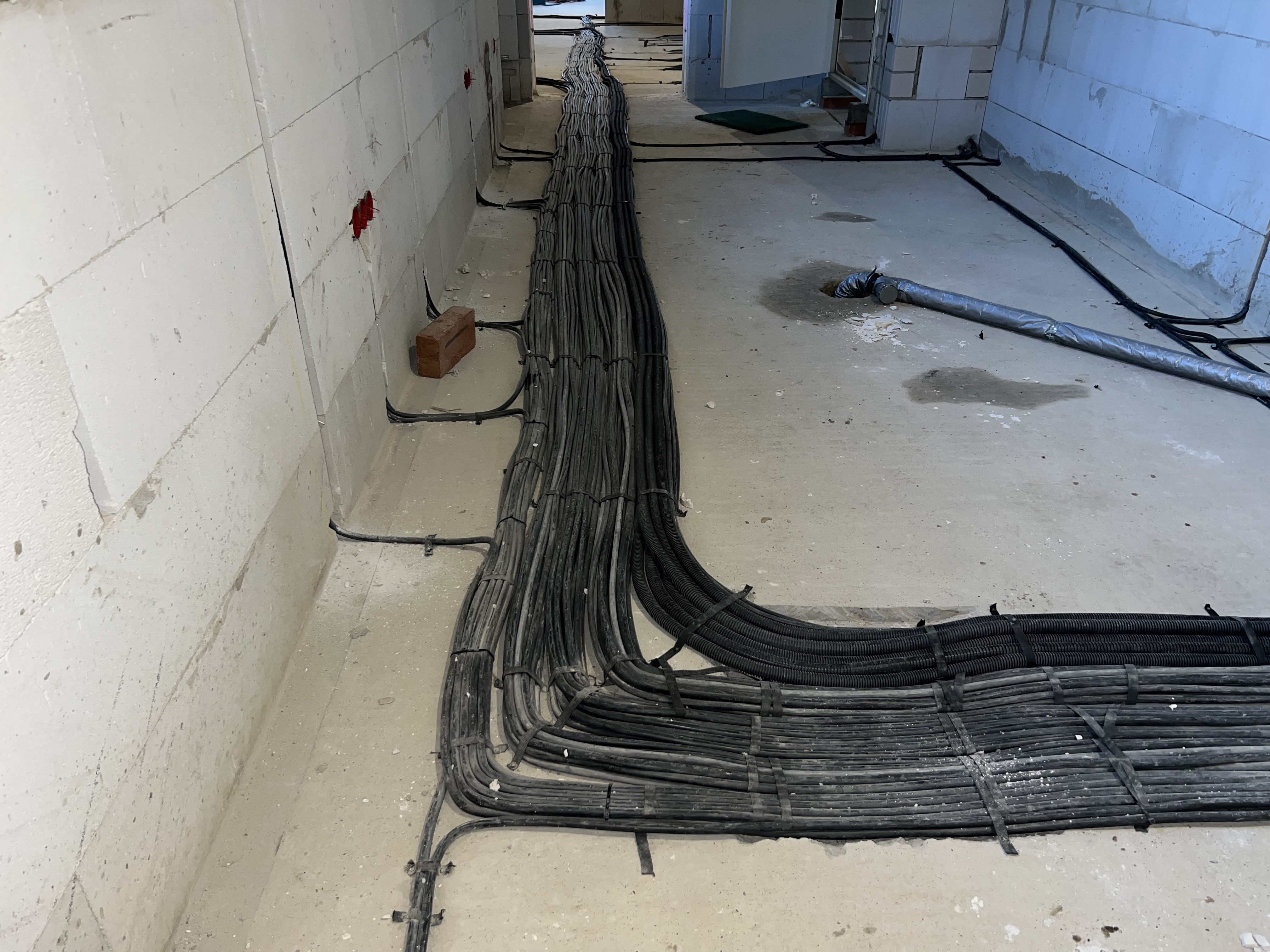 Referenzbild Elektrotechnik